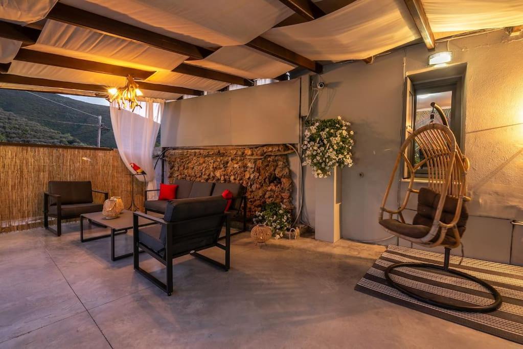 Villa Casa Del Miele, Private Pool, Bbq, Mountain View. Alikianos Exterior foto