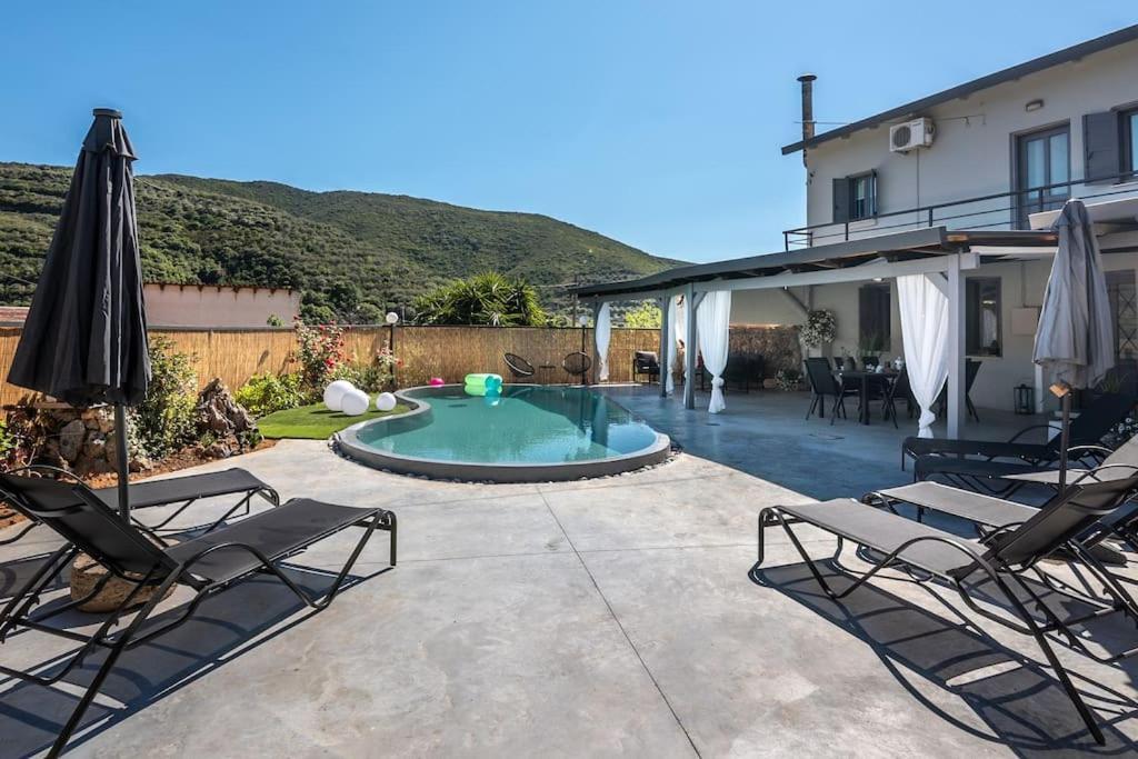 Villa Casa Del Miele, Private Pool, Bbq, Mountain View. Alikianos Exterior foto